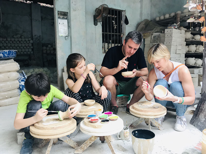 Bat Trang ceramic village hanoi